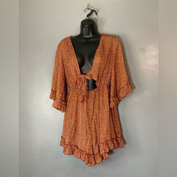 SHEIN Orange Flutter Sleeve summer romper - Picture 1 of 5
